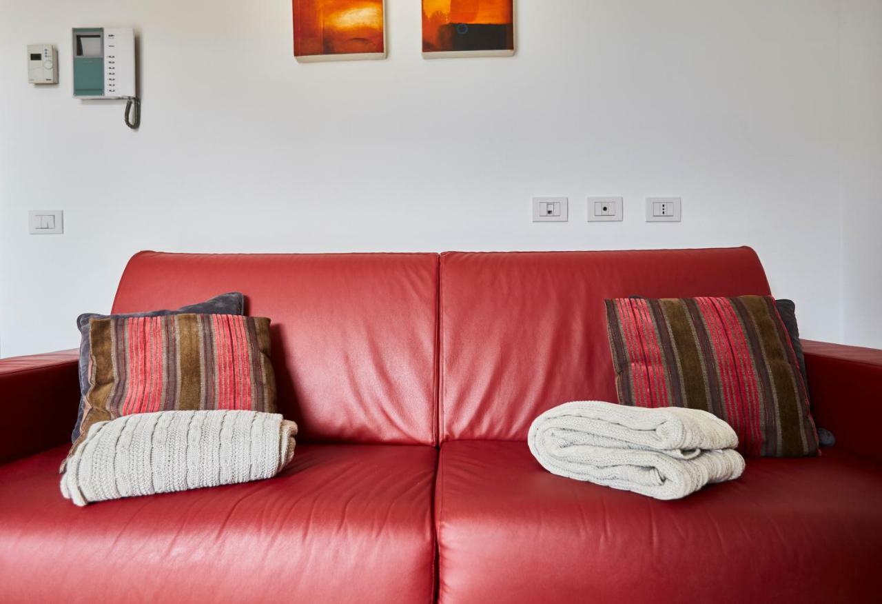 Apartment Alessandra Ленно Екстер'єр фото