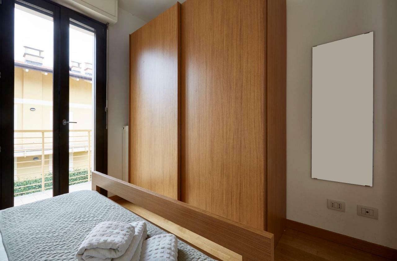 Apartment Alessandra Ленно Екстер'єр фото